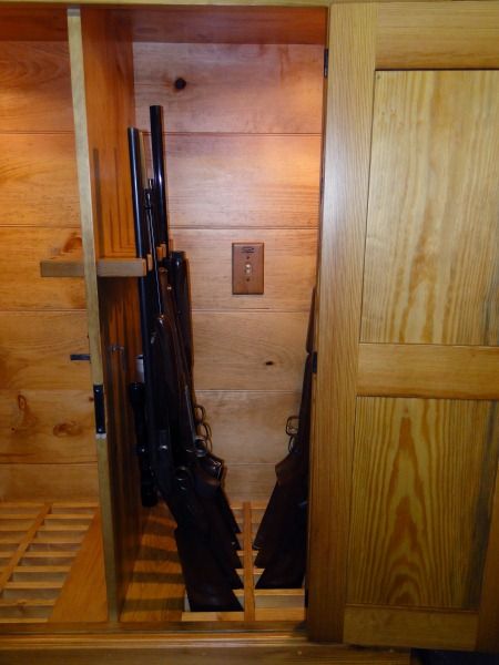 Rustic Heart Pine 28 Gun, Gun Cabinet